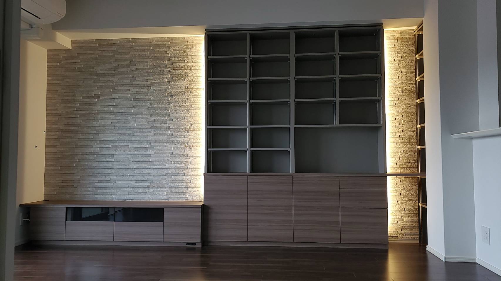 長野県松本市の+VITA(プラスヴィータ)の造作家具 壁面収納提案